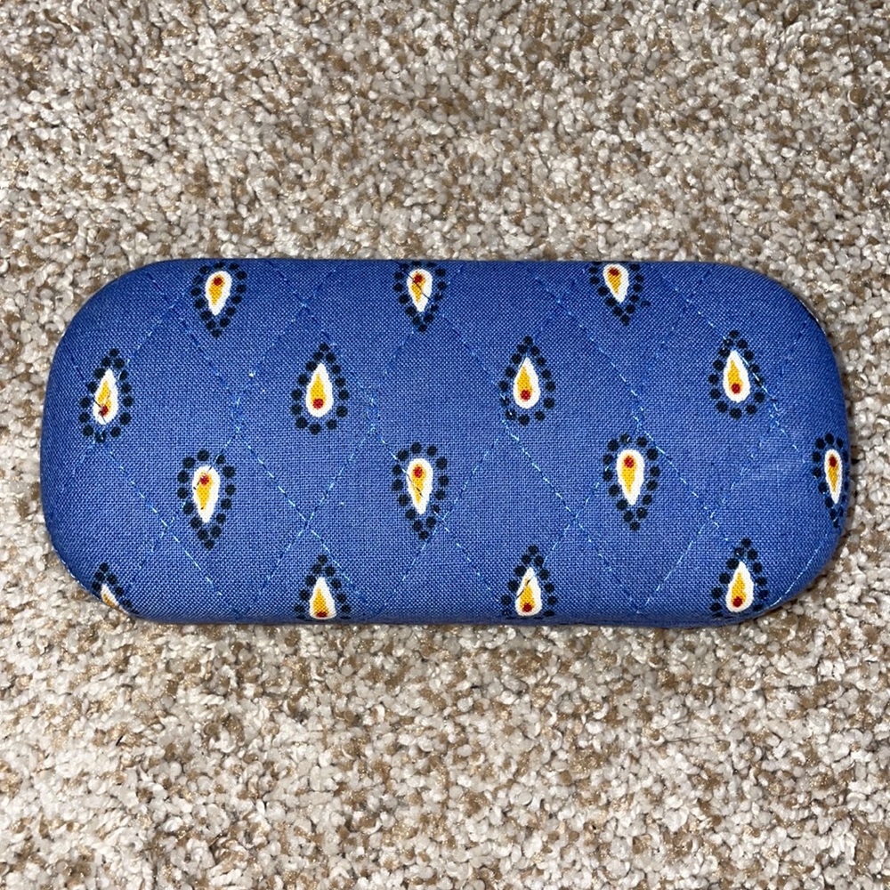 Vera Bradley glasses case